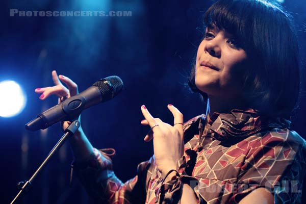 BAT FOR LASHES - 2012-10-04 - PARIS - La Fleche d'Or - 